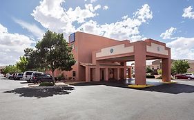 Motel 6-Page, Az